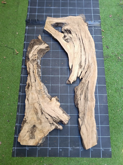 Plateau olivier brut Live Edge 150×80 cm (3 vues) – Réf. N°019
