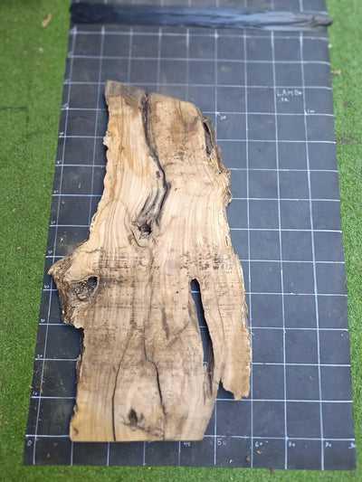 Plateau olivier brut Live Edge 110×60 cm – Réf. N°037